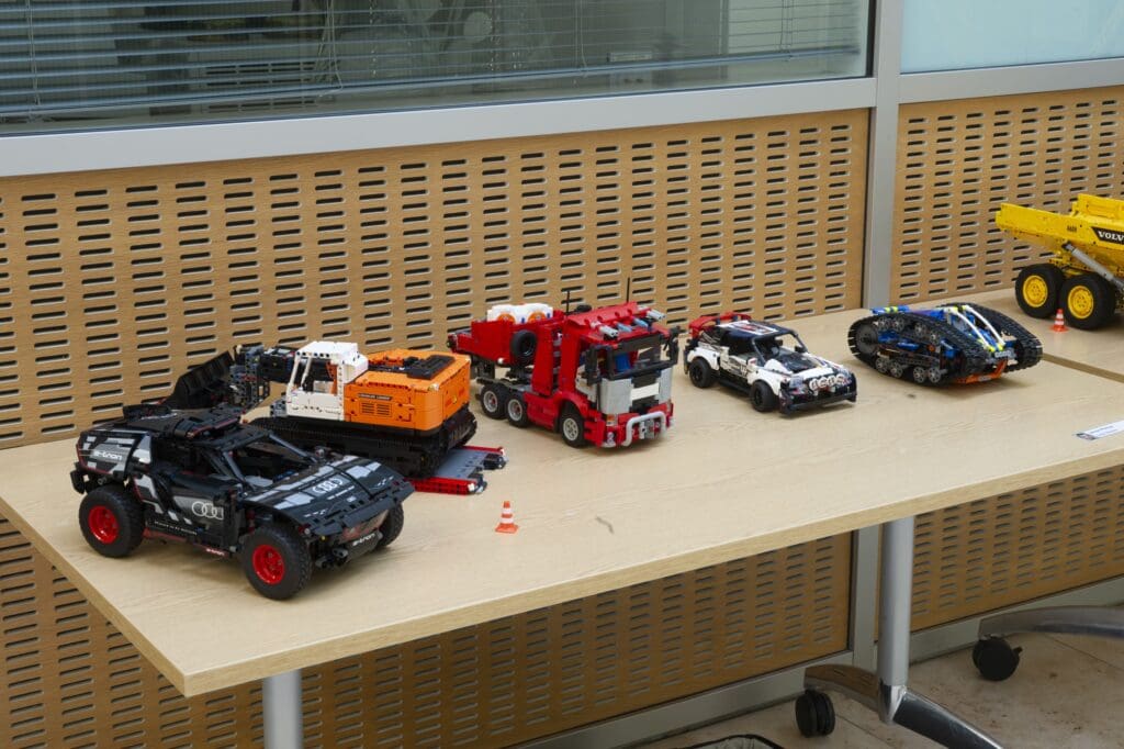 Table of model vehicles.