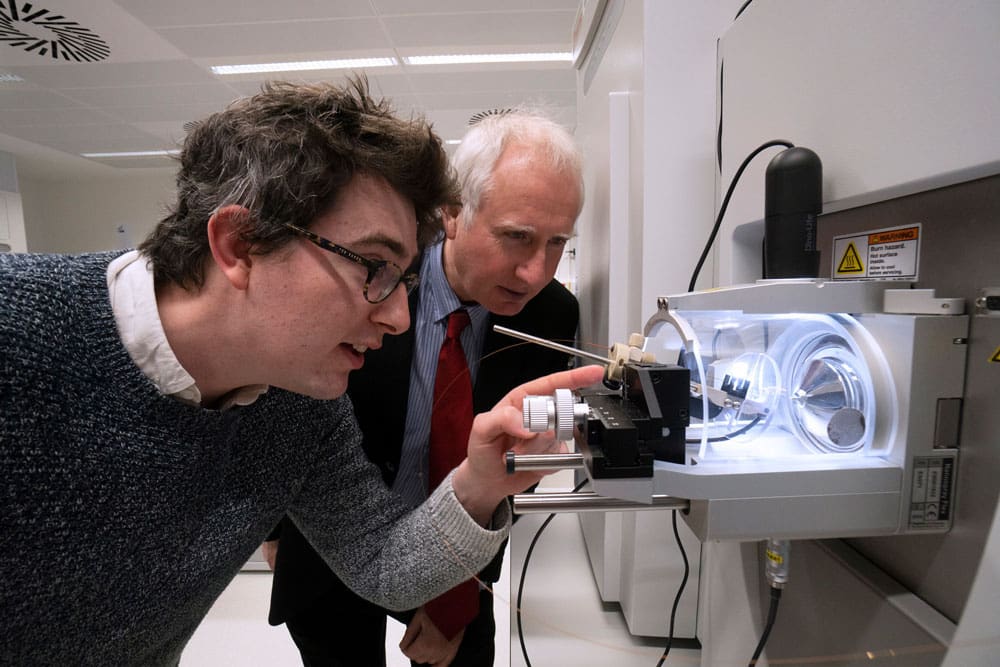 Glenn Masson explains how he uses mass spectrometry to Daniel Zeichner