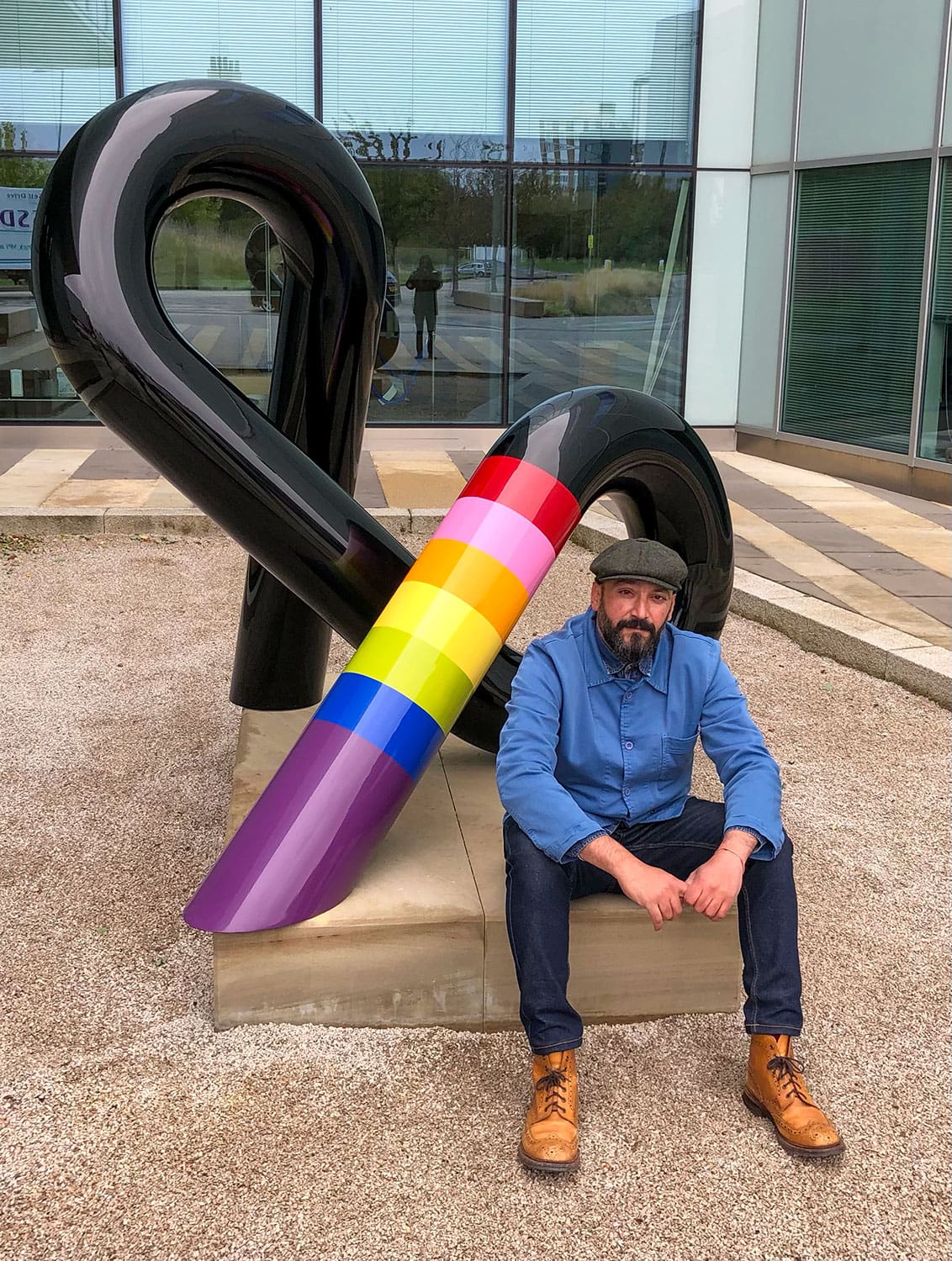 Ampersand with the artist Sam Shendi