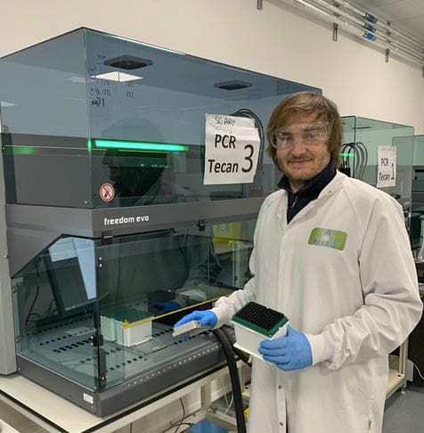 Tobias Wauer in-action at the Lighthouse Lab in the UK Biocentre, Milton Keynes