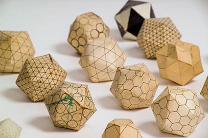 Geometric models exploring the structures of spherical viruses, by Aaron Klug and John Finch